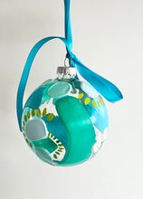 Load image into Gallery viewer, Christmas Bauble - Blue
